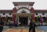 KPK amankan sejumlah uang OTT Pengadilan Negeri Surabaya