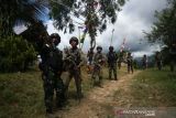 Sebanyak 1.378 personel TNI-Polri buru tiga DPO teroris Poso