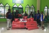 Dinsos-BPBD Sulsel salurkan bantuan korban banjir di Makassar