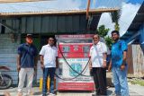 Bupati Biak berikan bantuan pom bensin mini kepada pelaku UKM Papua