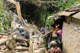 Pemkot Magelang perbaiki dua rumah korban longsor lewat program RTLH