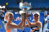 Australian Open -  Krejcikova dan Siniakova juara ganda putri