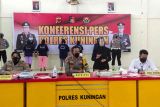 Polisi tangkap lima pencuri berpura-pura petugas  vaksinasi di Kuningan