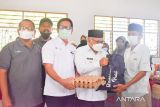 PTBA bantu sembako untuk masyarakat pra-sejahtera di Sawahlunto