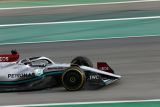 Hamilton dan Russell bawa Mercedes tercepat di hari penutup tes Barcelona