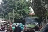 Insiden penganiayaan sopir truk berawal  dari serempetan