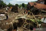 Banjir bandang terjang Brebes, lima rumah warga rata dengan tanah