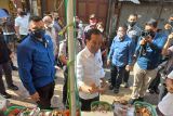 Presiden Joko Widodo blusukan ke pasar tradisional