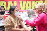 Polda Lampung gelar vaksinasi di Unila