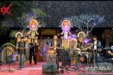 Mari bergoyang bersama irama musik Sasak Cilokaq!!!