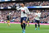 Cukur Newcastle 5-1, Tottenham naik peringkat empat