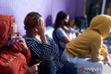 Prostitusi berkedok salon kecantikan di Mataram terbongkar, pasangan bugil terpergok tengah beraksi