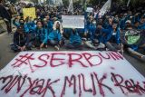 Ruang Terbuka Hijau hingga Pos Polisi di Jakarta rusak akibat unjuk rasa