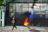 Kobar Kota Makassar desak pembebasan pengunjuk rasa yang diamankan polisi