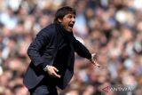 Antonio Conte: Bayern tak sopan karena bahas Harry Kane