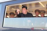 Kim Jong Un awasi uji coba senjata berpemandu taktis jenis baru Korut