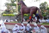 Ratusan umat Islam Temanggung tadarusan di Taman Pancasila