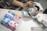 Rupiah pada Senin pagi menguat 45 poin