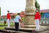 Kakanwil Kemenkumham Sumsel pimpin upacara tabur bunga di Makam Pahlawan