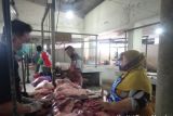 Daging yang beredar di pasaran dipastikan aman dikonsumsi