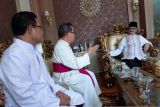Pimpinan Khatolik silaturahmi ke Ketua FKUB Sulteng bahas kerukunan