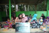 Avoskin dan Dompet Dhuafa salurkan paket makanan berbuka di Yogyakarta