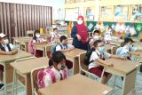 Siswa dan guru di Jakarta masih wajib gunakan masker di sekolah