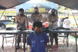 Polisi tangkap pencuri satu kuintal biji kopi yang sedang dijemur