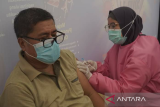 Penerima vaksinasi dosis lengkap lansia di Kendari mencapai 7.623 jiwa