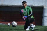 Penjaga gawang Persib Bandung tak sabar jalani latihan bersama