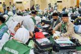 Pemberangkatan 21 calon haji di daerah ini tertunda