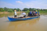 Jasa perahu penyeberangan