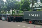 Ratusan personel Polri amankan demo di Kedubes India