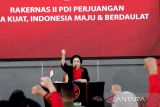 Megawati Soekarnoputeri ingatkan kader PDIP tak melulu melihat hasil survei