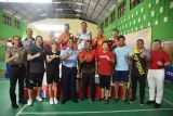 Serdik Kompol Ridwan Maliki bersama Serdik Sespimmen AU raih juara II lomba bukutangkis