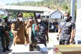 Warga perbatasan RI-Timor Leste serahkan 4 pucuk senjata rakitan ke TNI