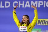 Perenang Australia Mollie O'Callaghan  juara dunia gaya bebas 100m putri