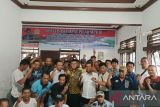 Anggota DPD-RI Alirman Sori apresiasi kerukunan pekerja di Pelabuhan Teluk Bayur