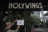 Satpol PP Jakarta awasi empat outlet Holywings setelah penyegelan