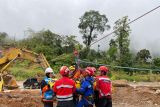 Rescuer MRT Semen Padang Latihan Gabungan Bersama Basarnas di Bukit Karang Putih