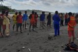 Tiga remaja tewas terseret ombak di pantai Pangandaran