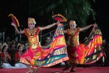 Penari tampil di Bali World Cultural Celebration 2022