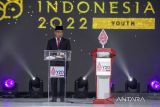 Menteri Koordinator Bidang Pembangunan Manusia dan Kebudayaan Muhadjir Effendy menyampaikan sambutan saat penutupan KTT Y20 Indonesia 2022 di Bandung, Jawa Barat, Jumat (22/7/2022). Pertemuan KTT Y20 tersebut telah membahas empat isu prioritas yakni ketenagakerjaan pemuda, transformasi digital, planet yang berkelanjutan dan layak huni serta mengenai keberagaman dan inklusifitas. ANTARA FOTO/M Agung Rajasa/agr