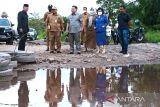 Pemkab Kotim wajibkan perusahaan patungan bantu perbaiki jalan lingkar selatan