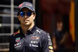 Sergio Perez pimpin tim miliknya ramaikan balap powerboat listrik pada 2023