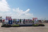 Presiden Joko Widodo meresmikan Terminal Kijang Pelabuhan Pontianak di Kabupaten Mempawah, Selasa (9/8/2022). Pelabuhan ini merupakan terbesar di Kalbar sebagai upaya percepatan konektivitas dan peningkatan daya saing (ANTARA/Dedi)