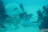 Sempat terkendala cuaca dan arus kencang, 11 penyelam berhasil pasang tugu ANTARA di dasar laut Natuna