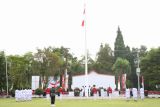 Gubernur Olly Irup Penurunan Bendera HUT ke-77 RI