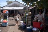 Relokasi korban bencana longsor pesisir Amurang bertahap