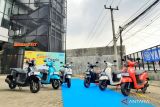 Yamaha luncurkan apparel dan aksesori resmi Fazzio Hybrid